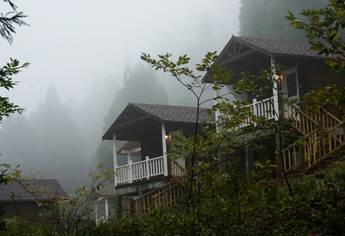 說明: C:4示意圖圖片庫原生態(tài)野奢、林憩、樹屋恩施坪壩營20101013095446537.jpg